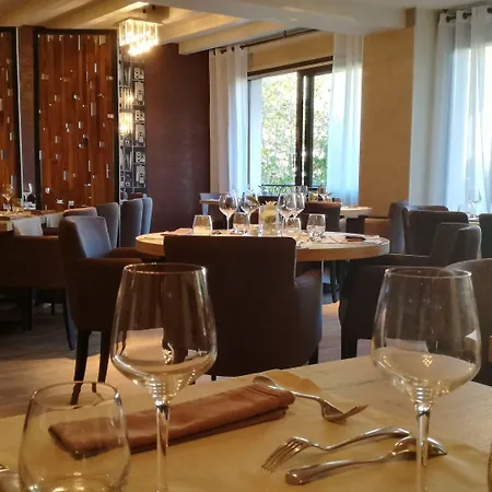 Hotel Hotel-restaurant Le Sorgia 3*